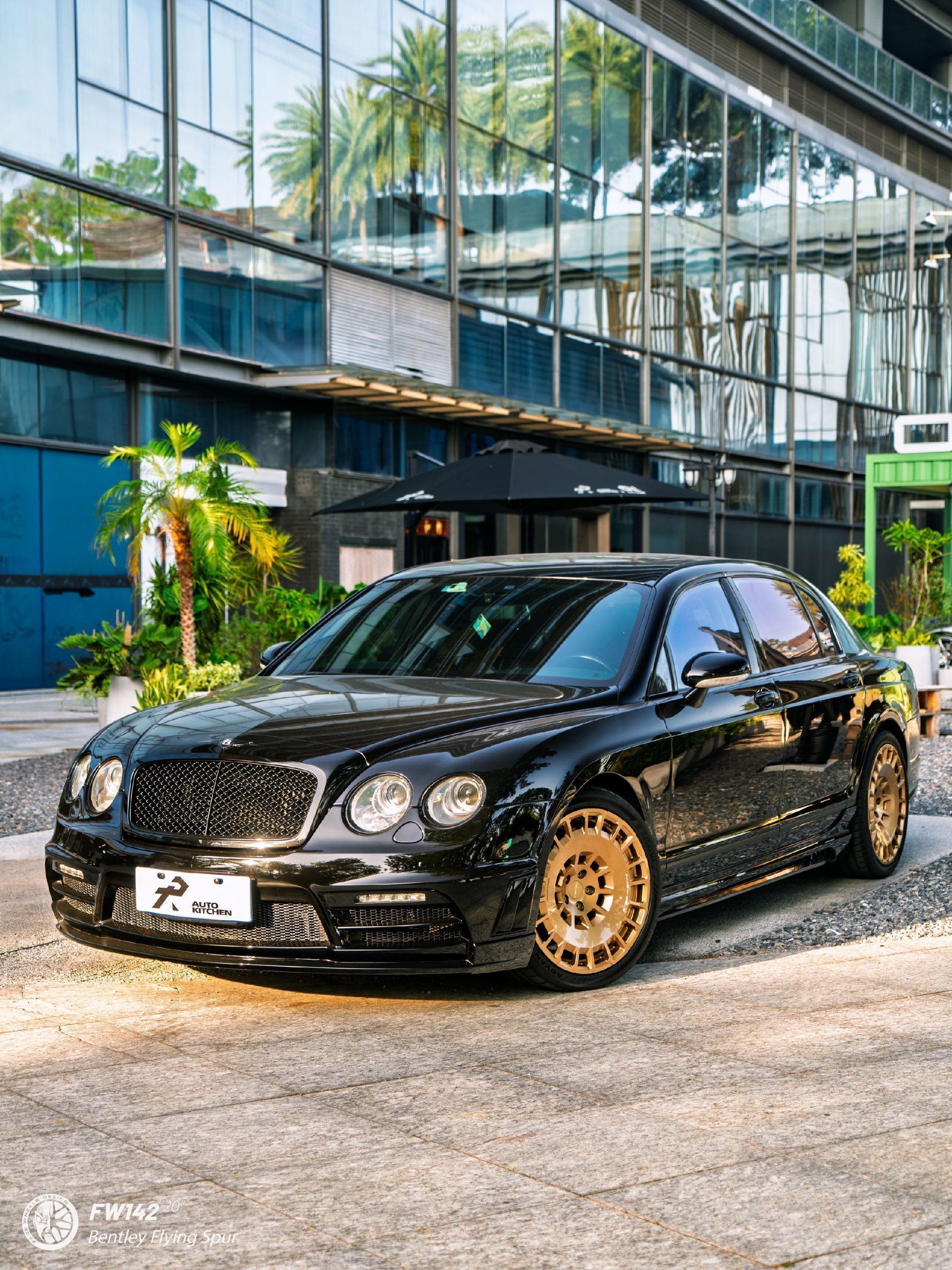 FACEWHEELS FW142 × Bentley Flying Spur