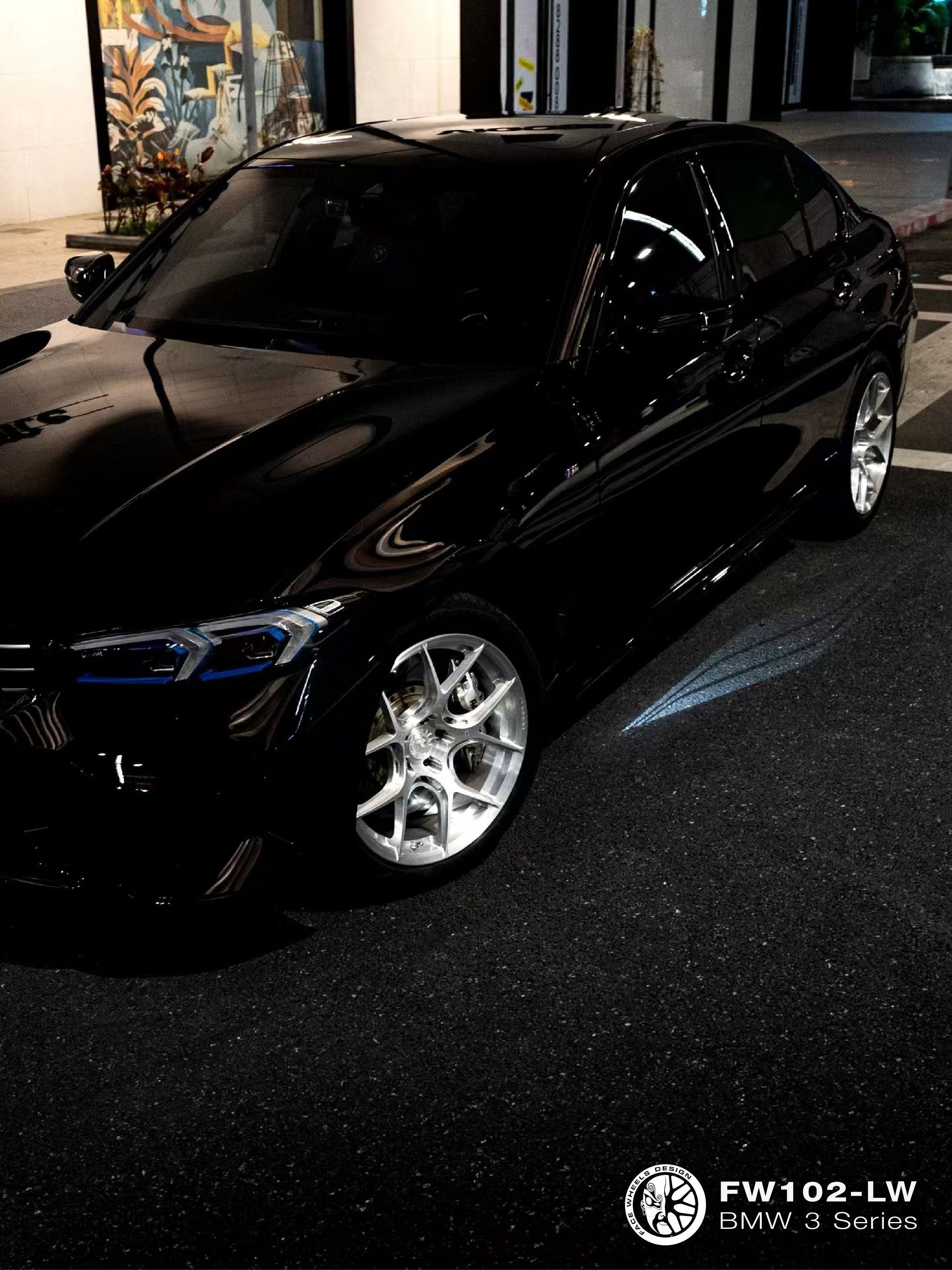 FACEWHEELS FW102-LW × BMW 330i Black Car