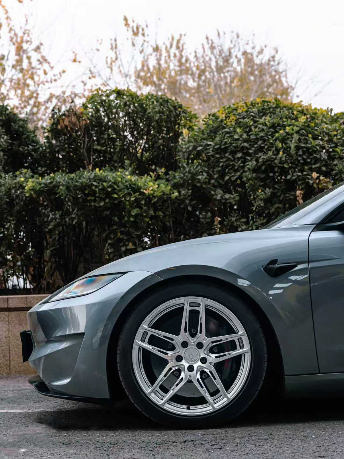 FACEWHEELS FW1019 × TESLA MODEL 3 PERFORMANCE