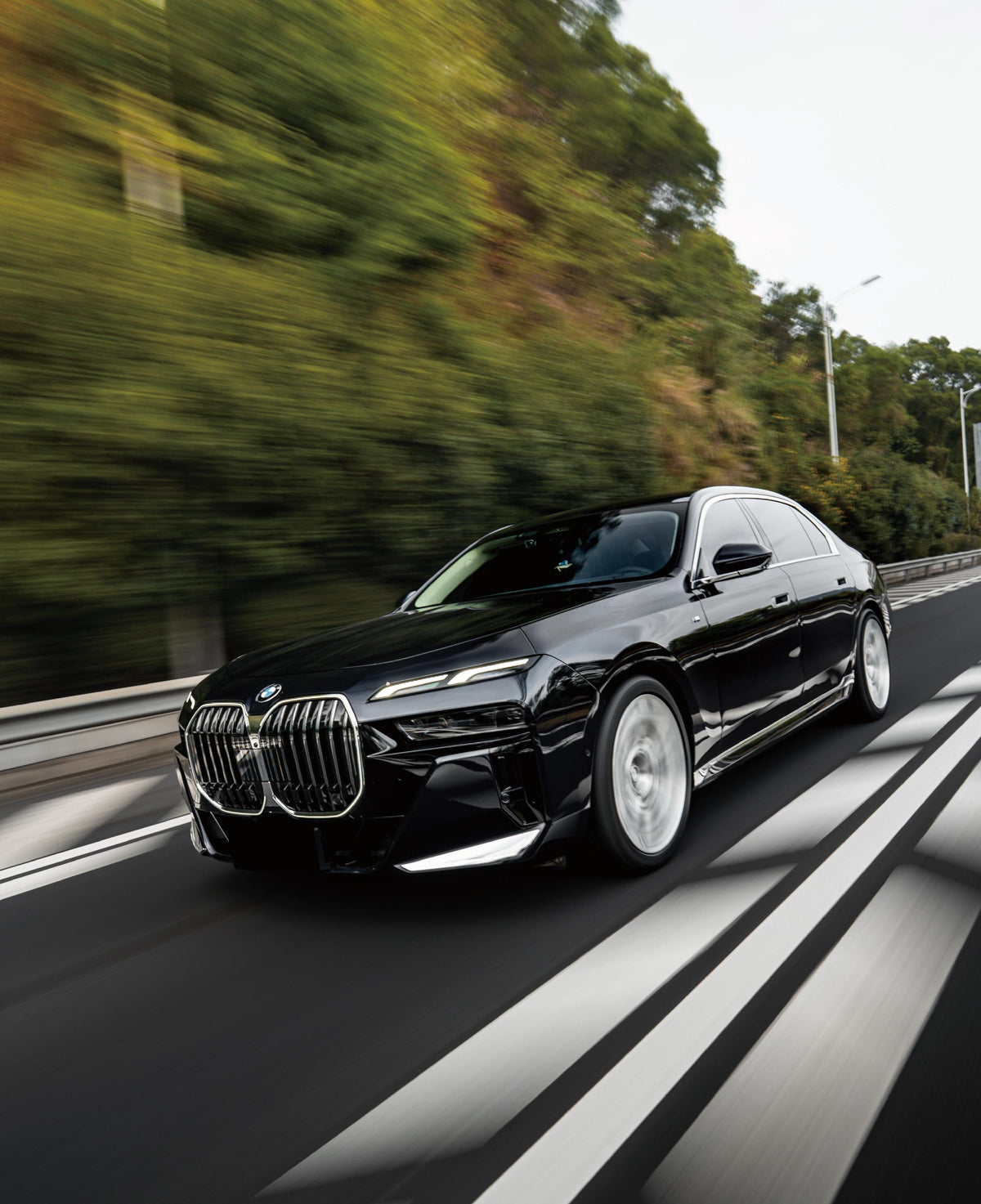 FACEWHEELS FW1044 × BMW 735Li G70