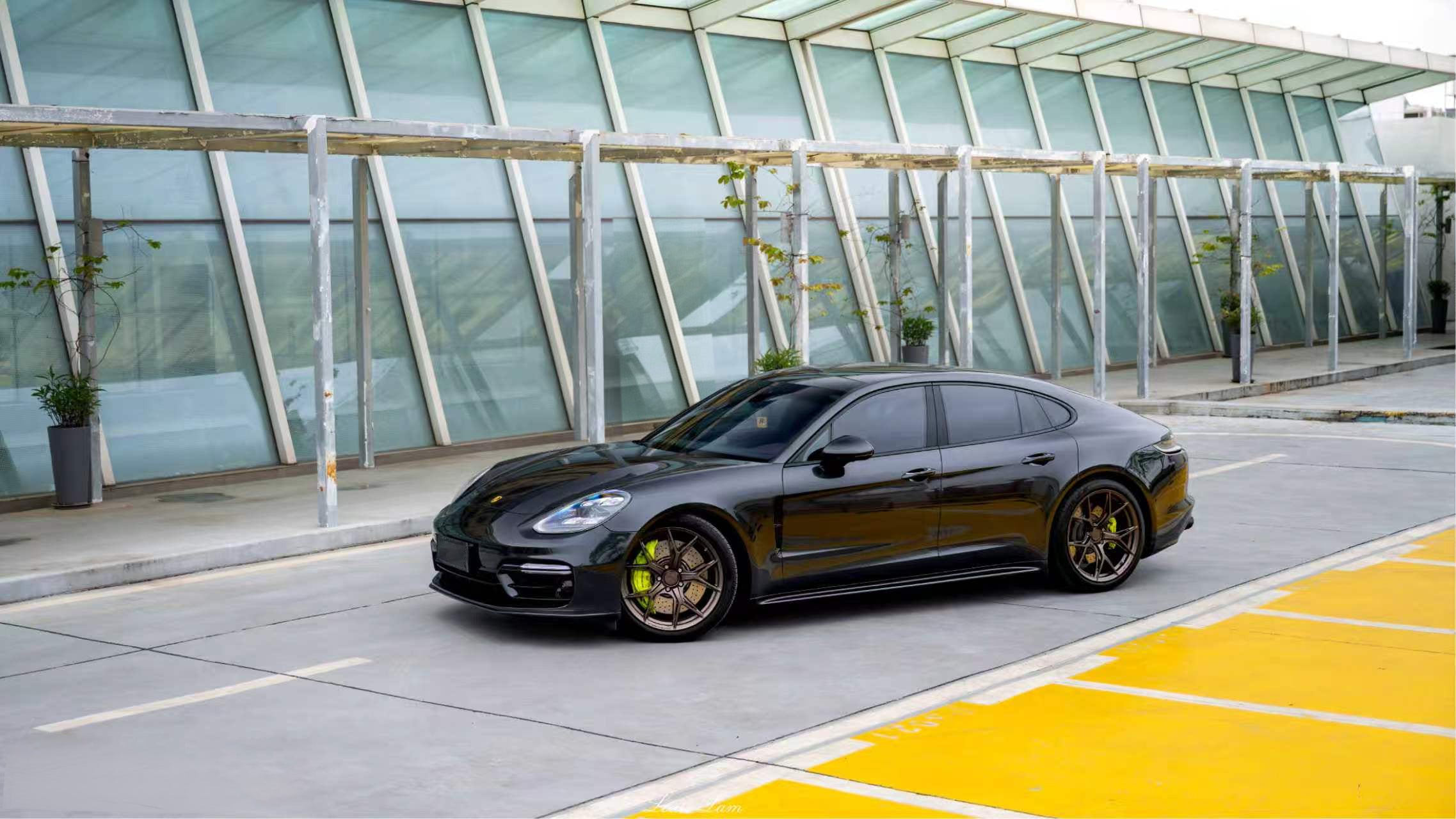 FACEWHEELS FW160 × PORSCHE PANAMERA (971)